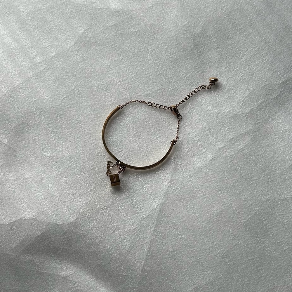 Love Charm Bracelet - Picture 6 of 7